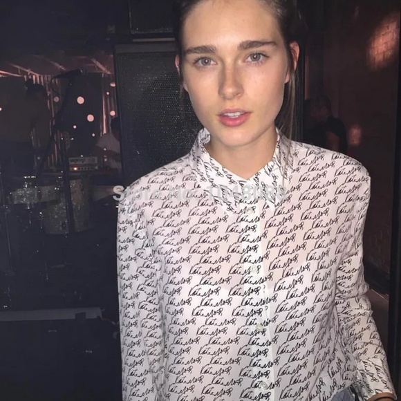 NEW EQUIPMENT Kate Moss Silk Script Shirt-Medium – Iconic Print, Work to Weekend - Picture 7 of 8